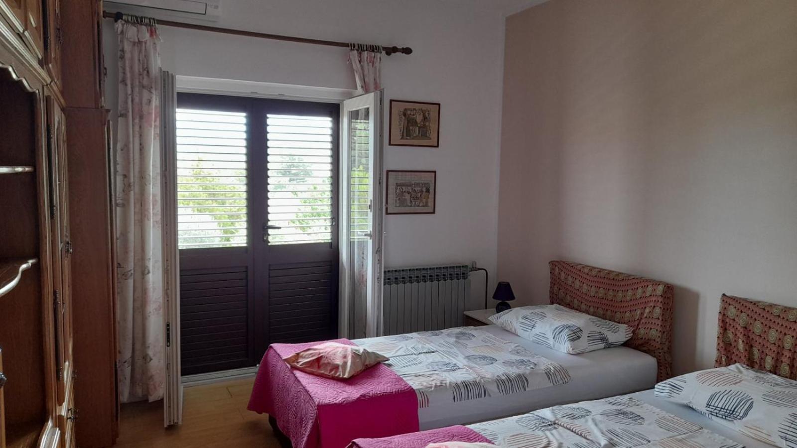 Family Apartment Tonko With King'S Bed Matulji Extérieur photo